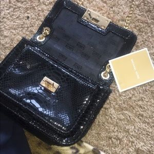 Michael Kors cross body purse
